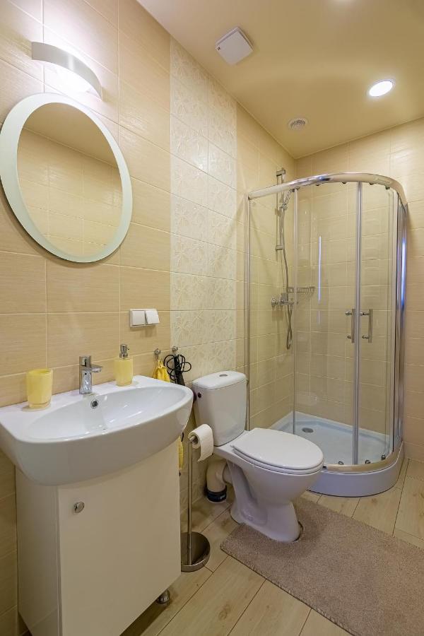 Liux Apartamentai 考纳斯 外观 照片